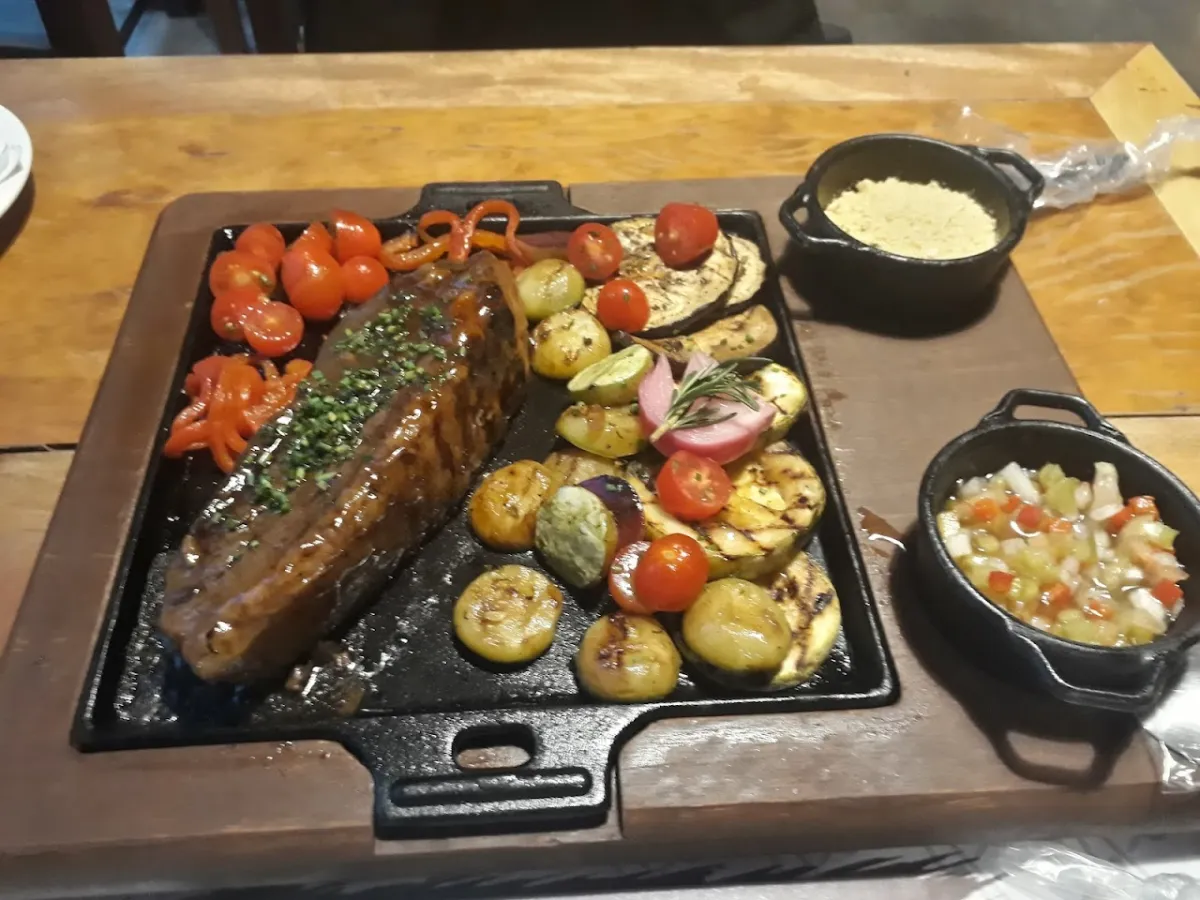 Foto de Gastron Bar e Restaurante l Restaurante em Foz do iguaçu