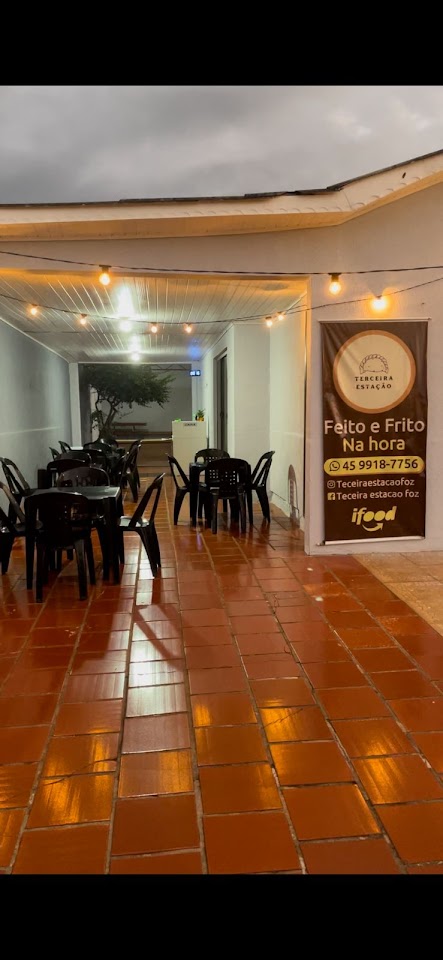 Foto de Pastelaria Terceira Estação