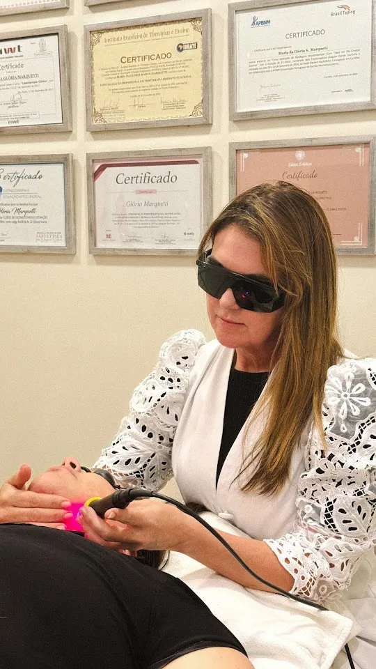 Foto de Dra. Glória Karan — Fisioterapeuta Dermatofuncional.