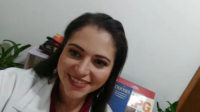 Foto de ELENICE ROSA FISIOTERAPEUTA. MASSAGEM TERAPÊUTICA PARA DOR EM FOZ DO IGUAÇU, RPG SOUCHARD, SHIATSU, LIBERAÇÃO MIOFASCIAL.