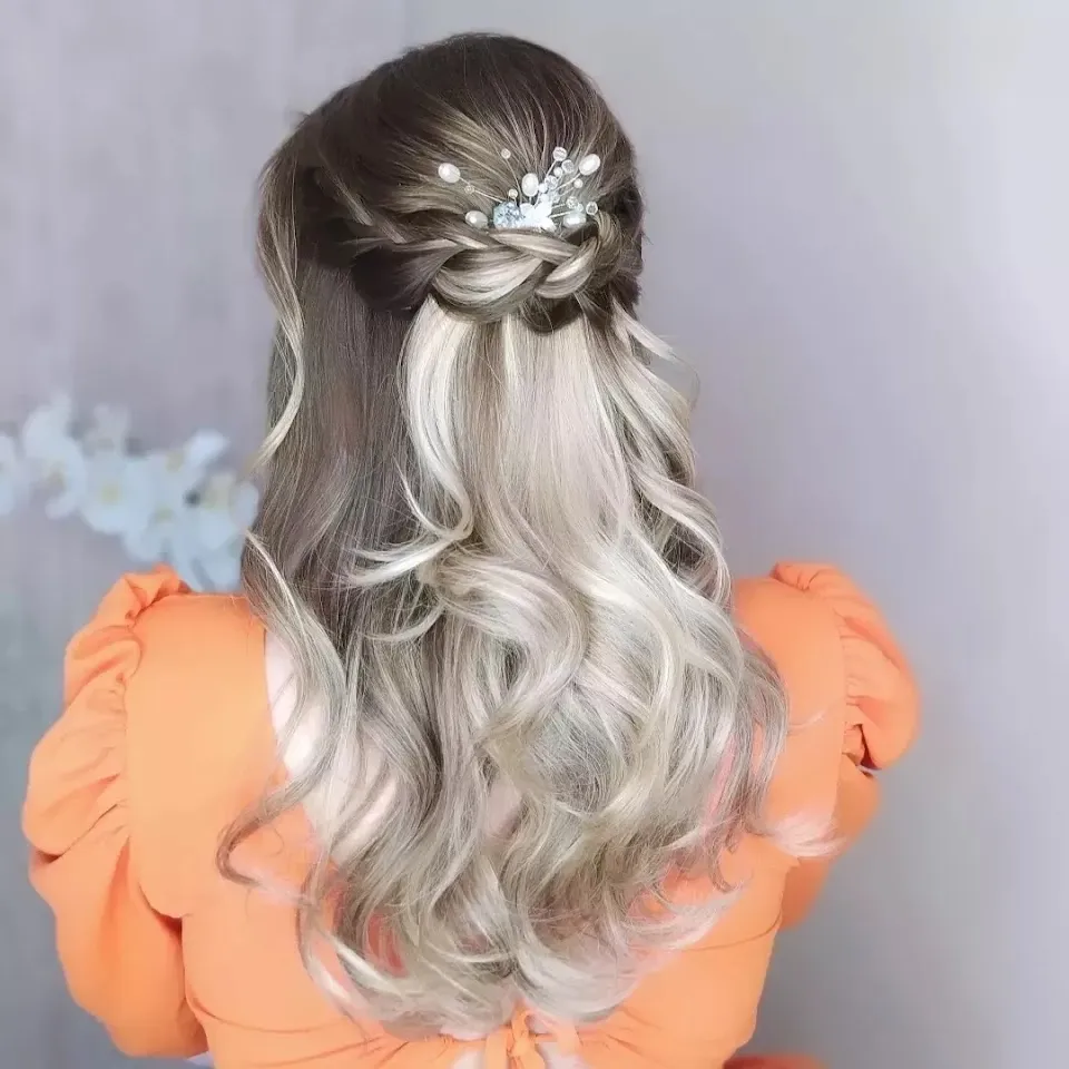 Foto de Cabeleireira - Janete Cardoso | Especialista em penteados e Maquiadora Profissional | Foz do Iguaçu - Pr