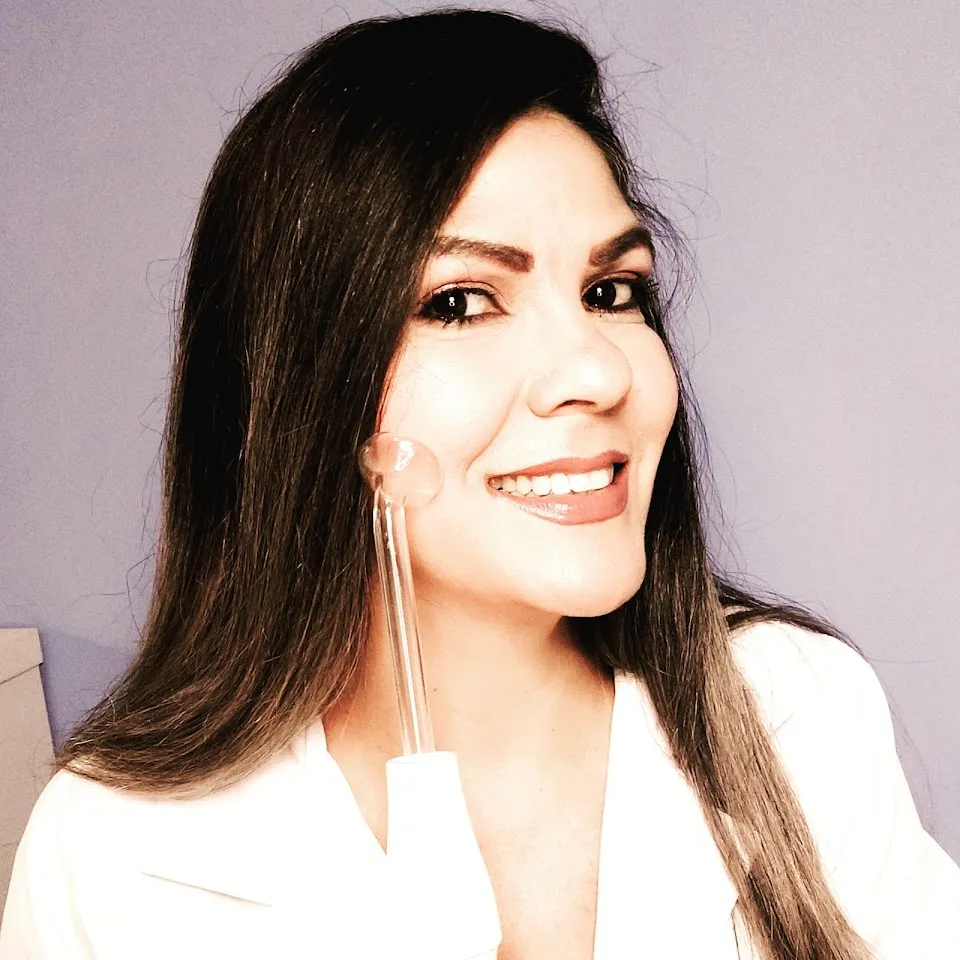Foto de Shaday massoterapia e depilação feminina Rose terapeuta
