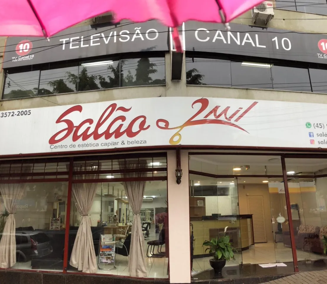Foto de Salão 2000 Unissex Cabeleireiros