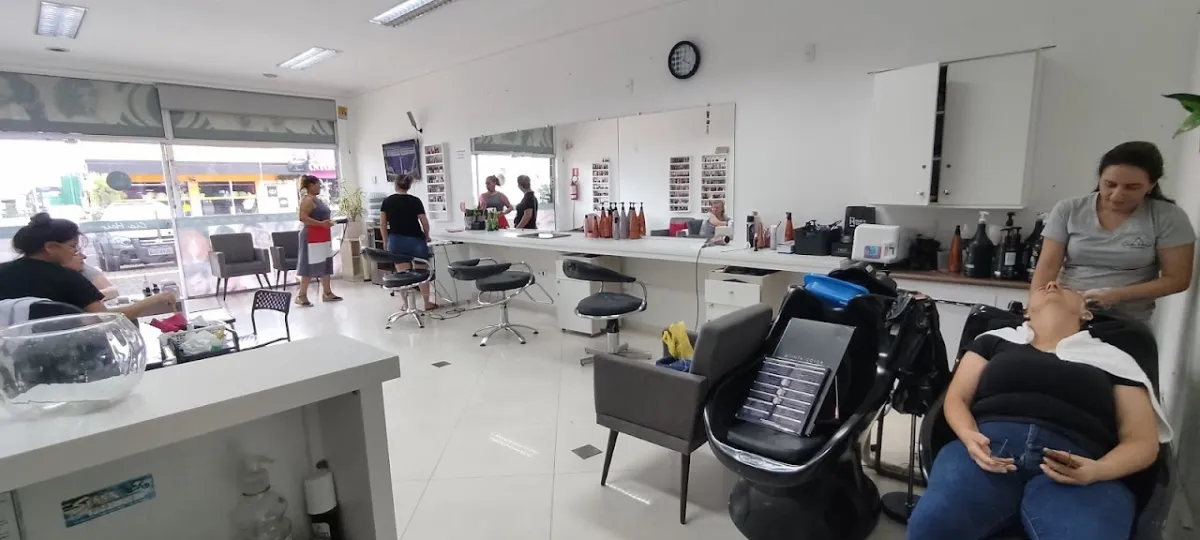 Foto de Cia Hair - Salão de Beleza