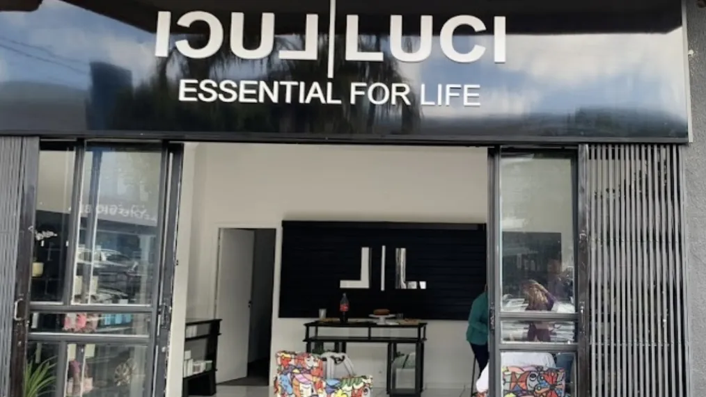 Foto de LUCI LUCI FOZ OFICIAL - PERFUMES | COSMÉTICOS | NUTRACÊUTICOS - DISTRIBUIDORA AUTORIZADA. VILA A.