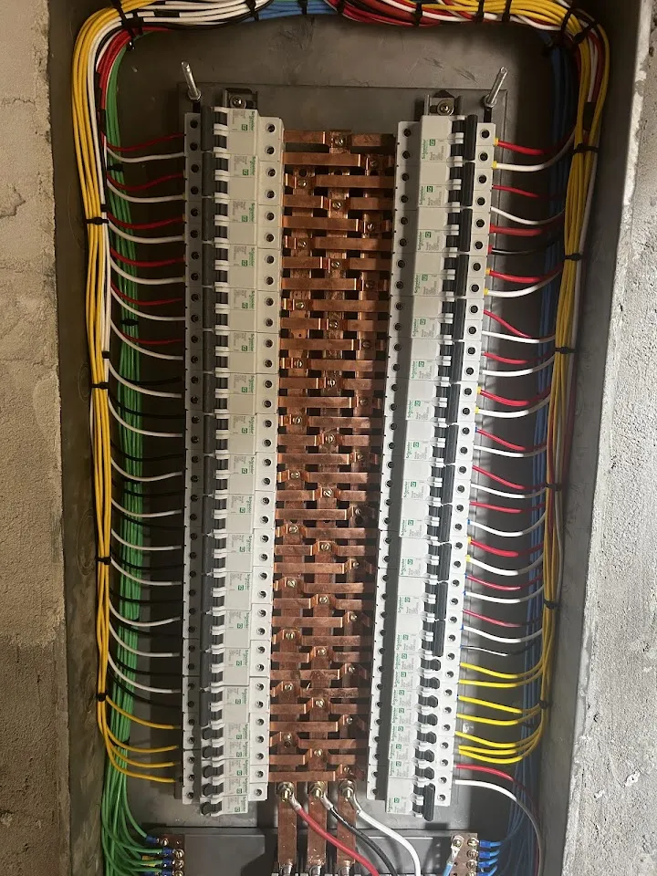 Foto de Fábio Jr. Eletricista - Tesla Soluções em Elétrica e Manutenção