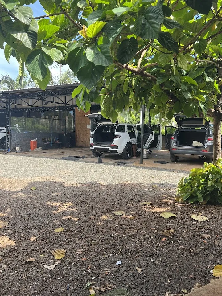 Foto de Brother's Lava Car