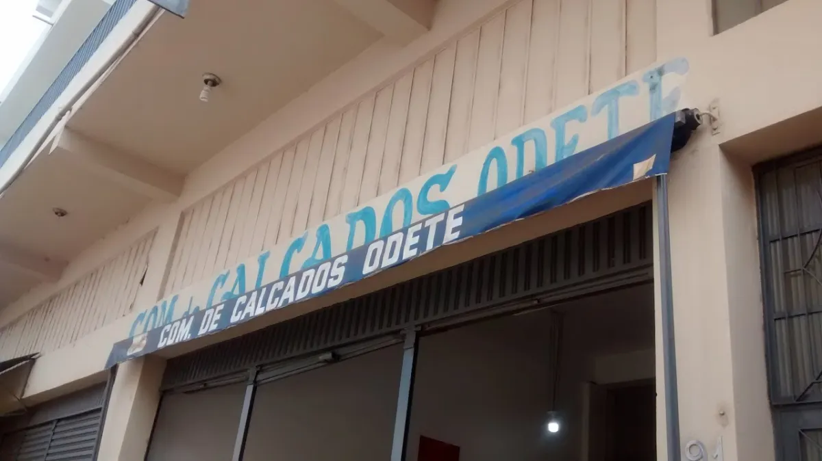 Foto de Com. de Calçados Odete