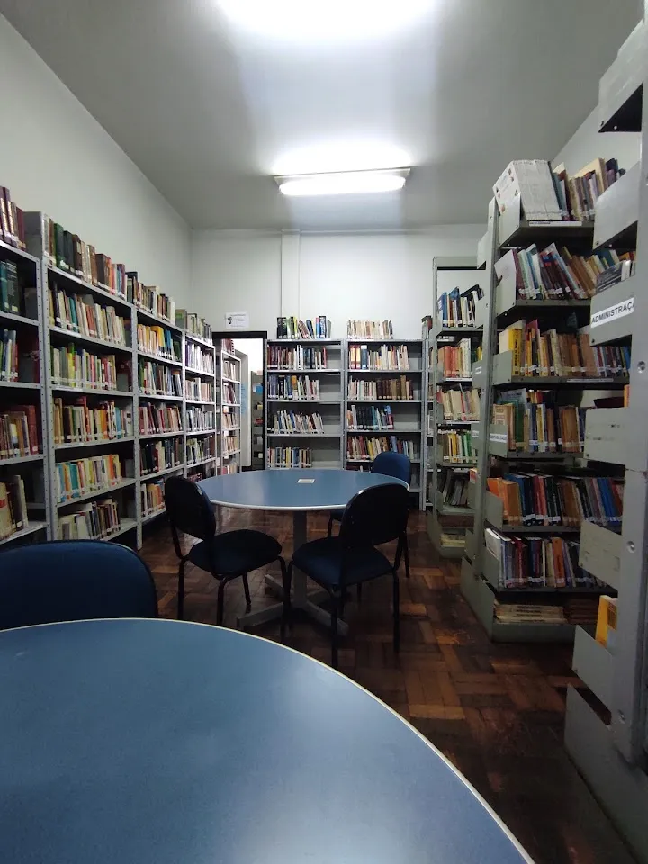 Foto de Biblioteca Pública Municipal Elfrida Engel Nunes Rios