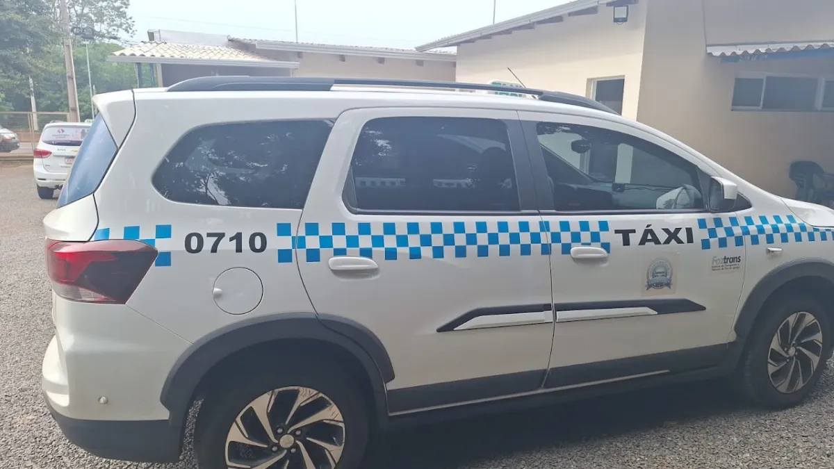 Foto de Taxi Foz Rogério Bilíngue