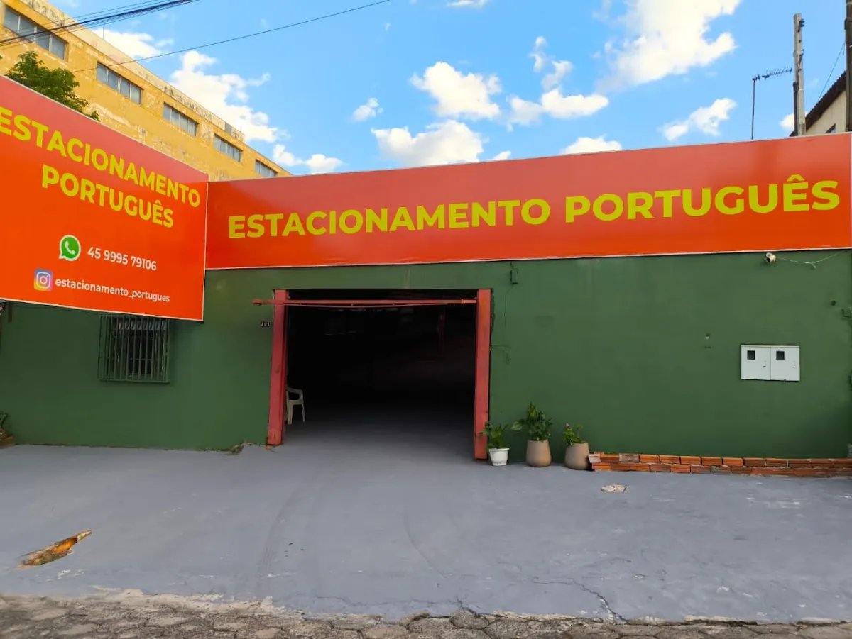 Foto de Estacionamento Português