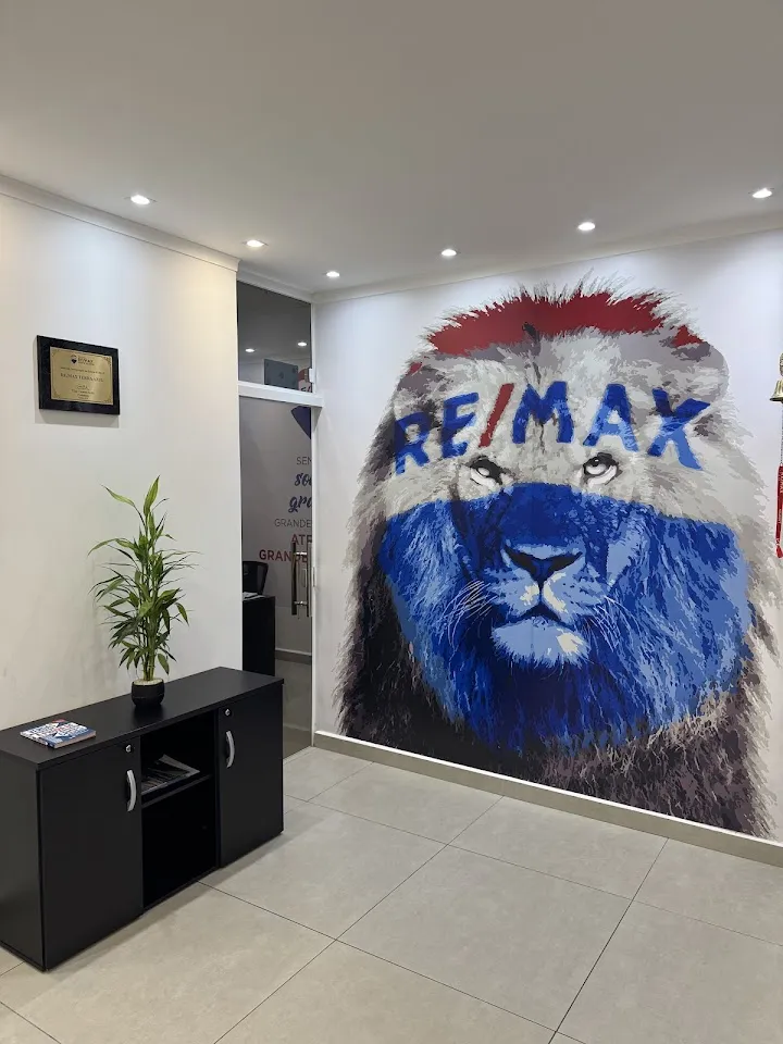 Foto de RE/MAX Terra Azul
