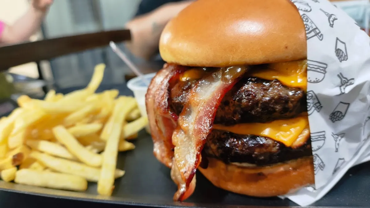 Foto de Mezzomo's Burguer 85